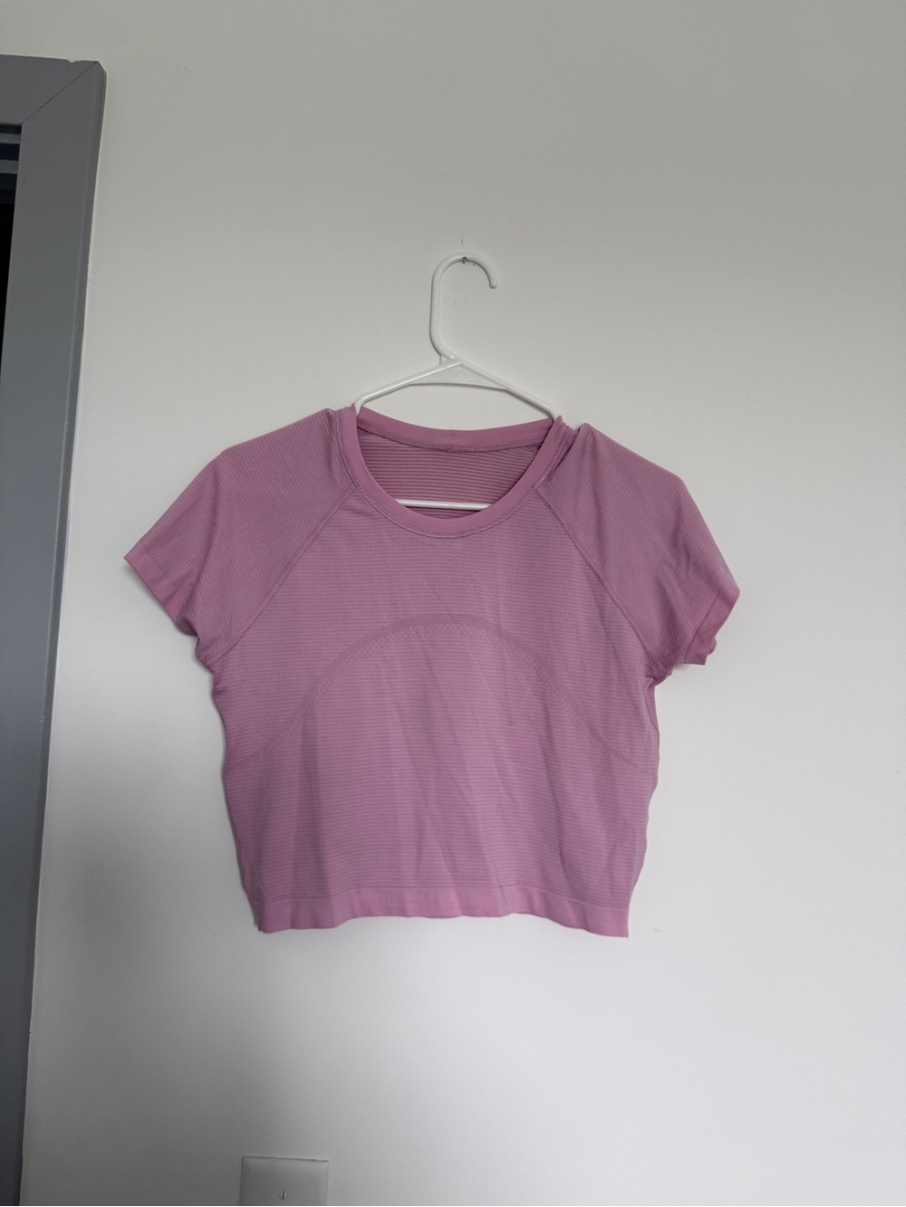 lululemon athletica Dusty Rose Crop Tee